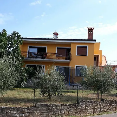 Karlo Apartament