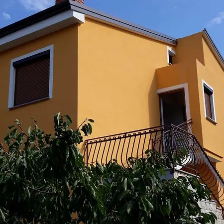 Karlo Apartament